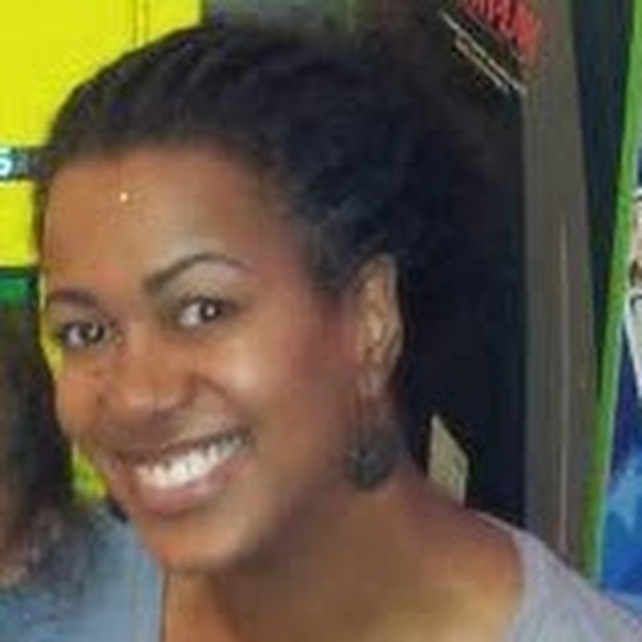 Meet your Posher, Tiphani - Picture 1 of 1